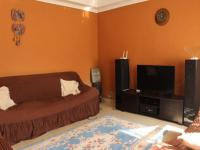 Lounges of property in Windmill Park