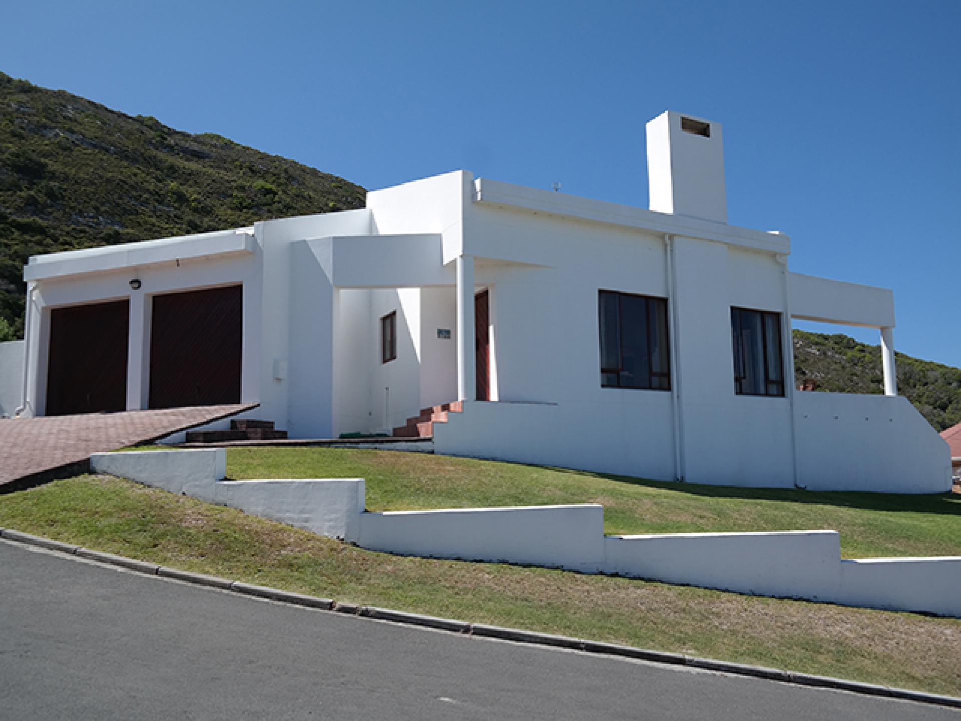 Front View of property in Agulhas