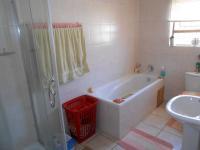 Bathroom 1 - 8 square meters of property in Malmesbury