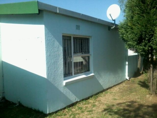 2 Bedroom Sectional Title for Sale For Sale in Bloubosrand - Private Sale - MR100763