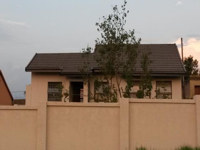 2 Bedroom House for Sale For Sale in Zakariyya Park - Home Sell - MR100859