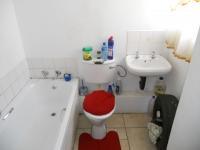 Main Bathroom - 3 square meters of property in Florida