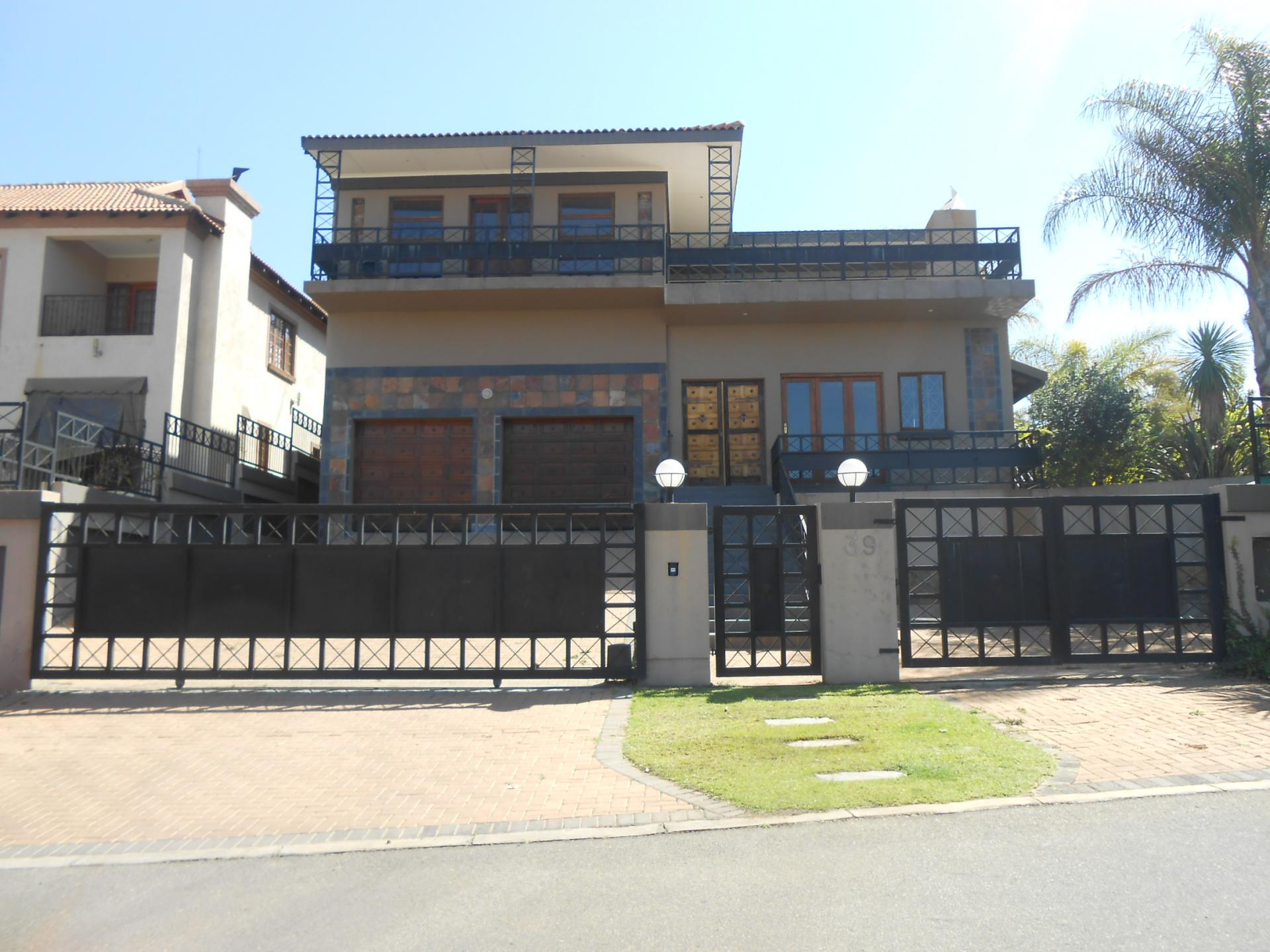 4 Bedroom House  for Sale  For Sale  in Rustenburg  Private 