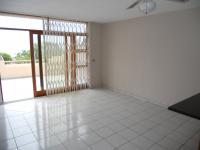 Lounges - 22 square meters of property in Uvongo