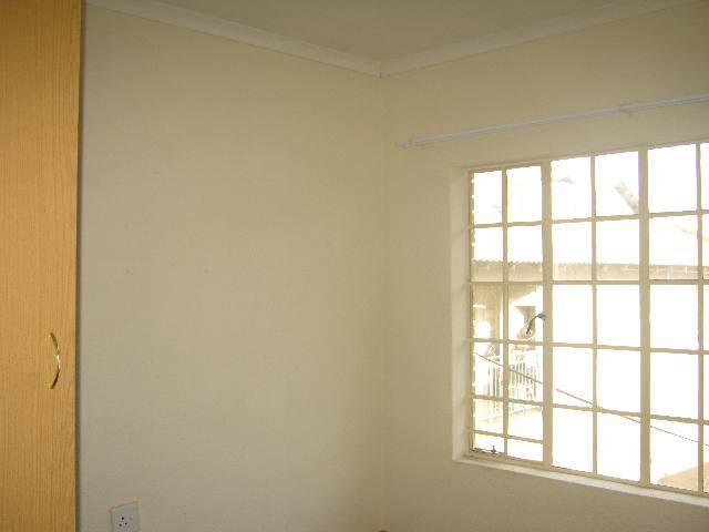 Rooms of property in Rustenburg