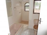 Bathroom 1 - 6 square meters of property in Shelly Beach