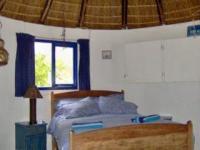 Main Bedroom - 30 square meters of property in Stilbaai (Still Bay)