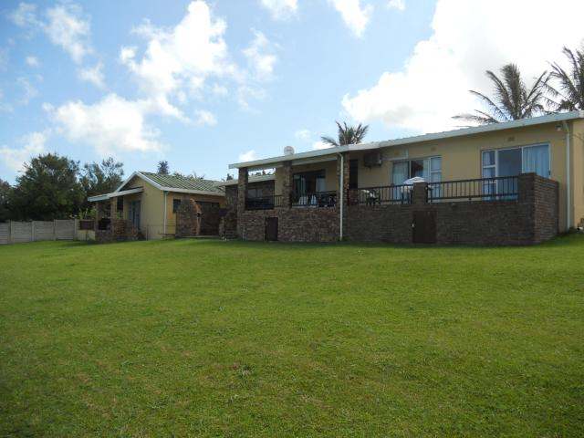 4 Bedroom House for Sale For Sale in Port Edward - Private Sale - MR101601