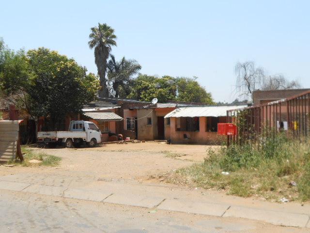 House for Sale For Sale in Kempton Park - Private Sale - MR101730