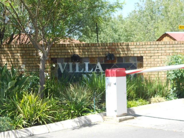 3 Bedroom Cluster for Sale For Sale in Randpark - Private Sale - MR101830