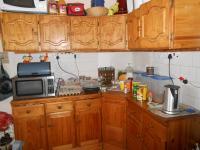 Kitchen - 14 square meters of property in Krugersdorp