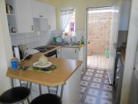Kitchen - 7 square meters of property in Brakpan