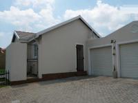 2 Bedroom 2 Bathroom Simplex for Sale for sale in Amandasig