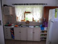 Kitchen - 13 square meters of property in Pennington