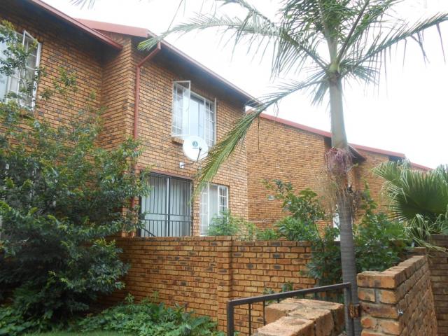 2 Bedroom Duplex for Sale For Sale in Centurion Central - Private Sale - MR102033