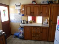 Kitchen - 13 square meters of property in Mossel Bay