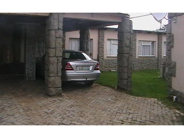 8 Bedroom House for Sale For Sale in Kempton Park - Home Sell - MR102106
