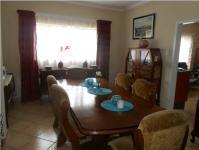 Dining Room - 16 square meters of property in Rikasrus AH