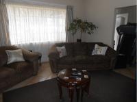 Lounges - 34 square meters of property in Rikasrus AH