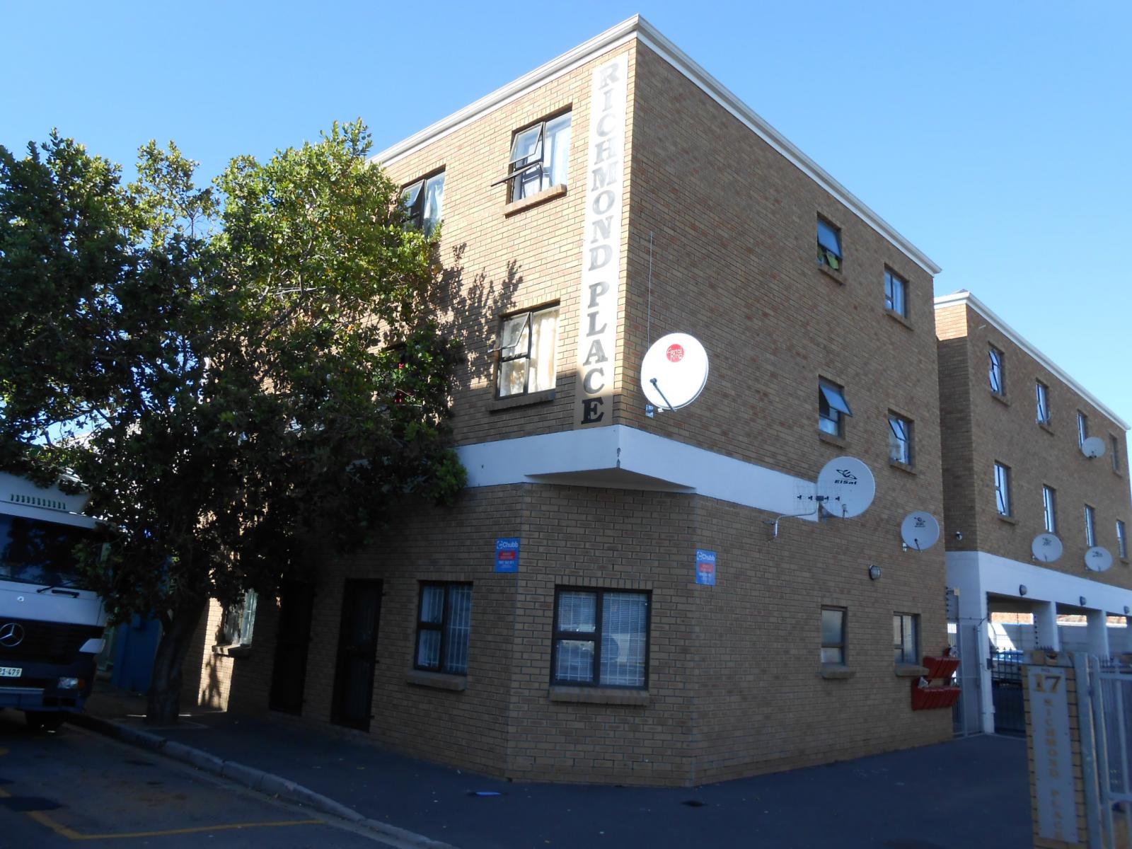 Front View of property in Goodwood Estate