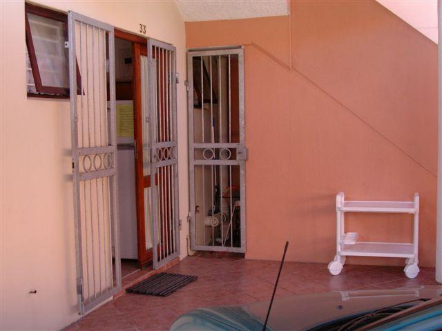 1 Bedroom Apartment for Sale For Sale in Uvongo - Home Sell - MR102168