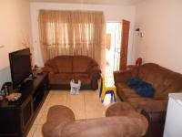 Lounges - 16 square meters of property in Dalpark