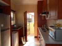 Kitchen - 7 square meters of property in Roodekop