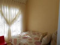 Bed Room 2 - 7 square meters of property in Roodekop