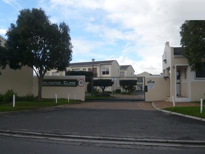 2 Bedroom Simplex for Sale For Sale in Kenilworth - CPT - Private Sale - MR10252