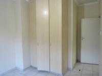 Bed Room 2 - 10 square meters of property in Margate