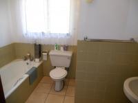 Bathroom 1 - 6 square meters of property in Umkomaas
