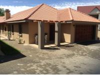 3 Bedroom 2 Bathroom House for Sale for sale in Clubview