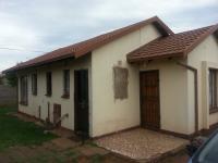 Front View of property in Protea Glen