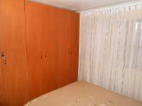 Main Bedroom - 12 square meters of property in Langa