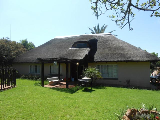 Smallholding for Sale For Sale in Tiegerpoort - Private Sale - MR103834