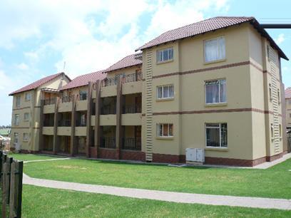 2 Bedroom Apartment for Sale and to Rent For Sale in Emalahleni (Witbank)  - Private Sale - MR10423