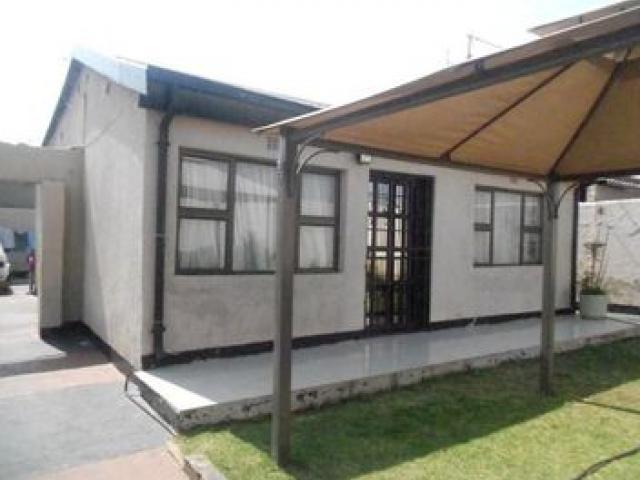 Front View of property in Soweto