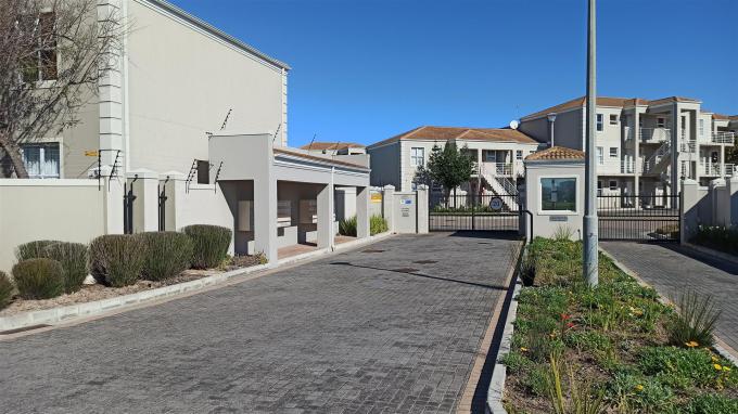 2 Bedroom Apartment for Sale For Sale in Melkbosstrand - Home Sell - MR104325