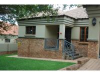 3 Bedroom 2 Bathroom House for Sale for sale in Murrayfield