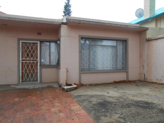 Standard Bank SIE Sale In Execution Freehold Residence for Sale in West Turffontein - MR104371