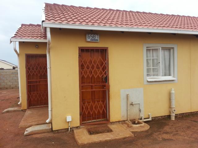3 Bedroom House for Sale For Sale in Mahube Valley - Home Sell - MR104415