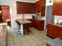Kitchen - 17 square meters of property in Pelikan Park