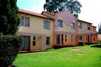 2 Bedroom 1 Bathroom Simplex for Sale for sale in Meredale