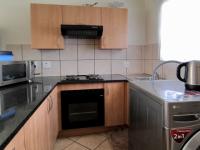 Kitchen - 13 square meters of property in Waterval East