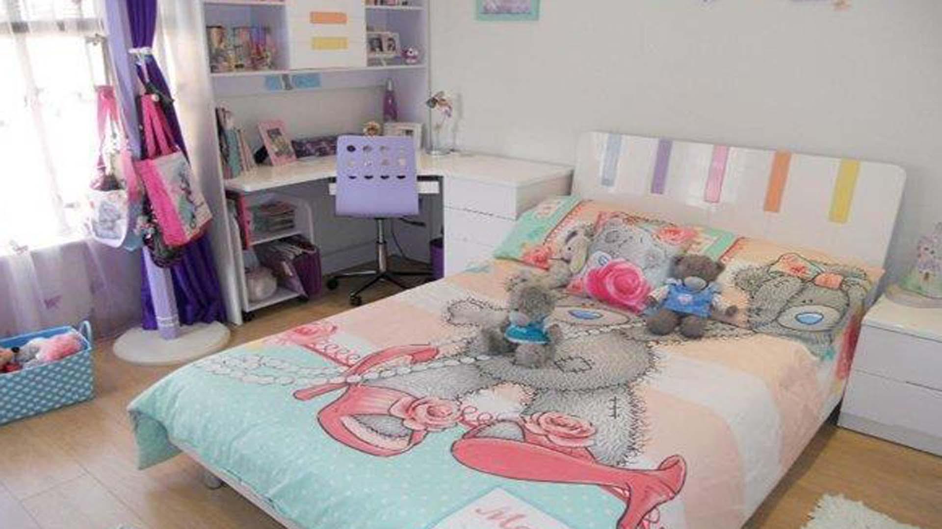 Bed Room 1 - 9 square meters of property in Sunward park