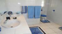 Main Bathroom - 9 square meters of property in Sunward park