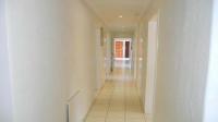 Spaces - 20 square meters of property in Sunward park