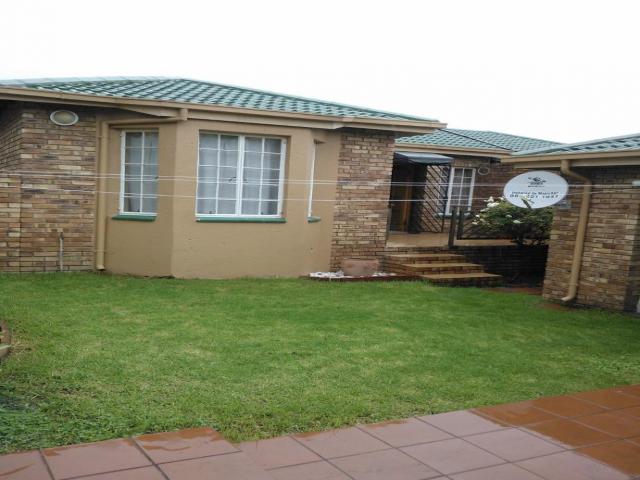 2 Bedroom Simplex for Sale For Sale in Radiokop - Home Sell - MR104445