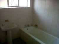 Main Bathroom of property in Elspark