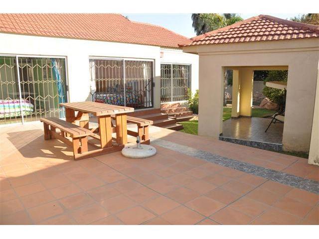 3 Bedroom House for Sale For Sale in Benoni - Private Sale - MR104513